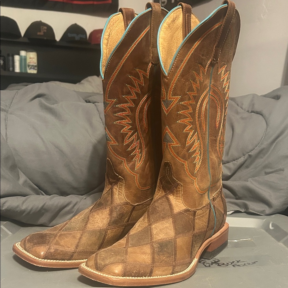 Men's Brown Western Leather Cowboy Boots with Turquoise Piping